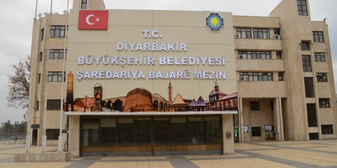 Belediyelerde Kürtçe İsim Kullanan İşletmelere Vergi İndirimi!
