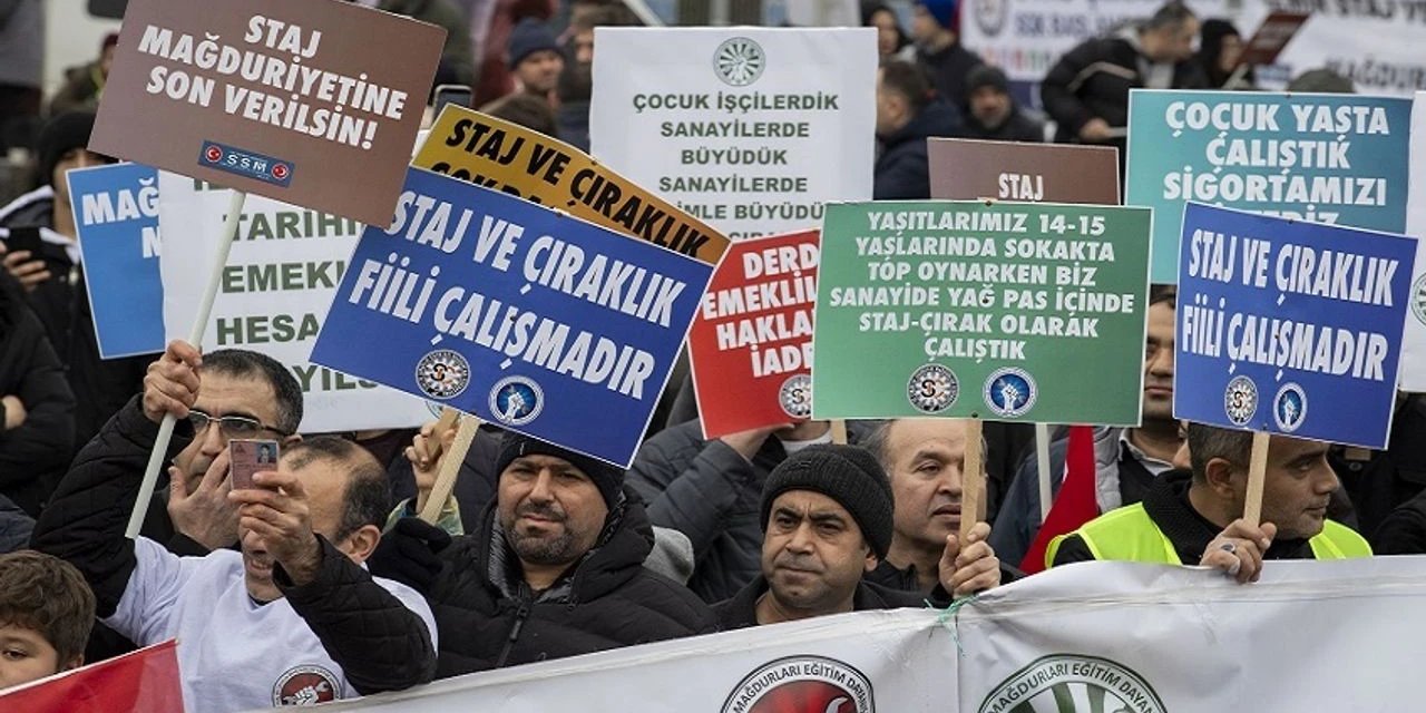 Staj ve Çıraklık Sigortası Mağdurları Emeklilik İçin Türkü Yazdı